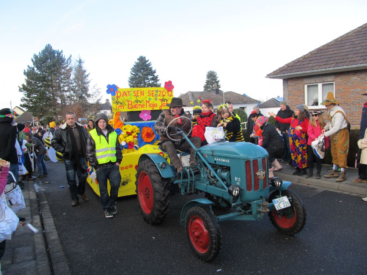 rosenmontagszug_20120221_1599475445