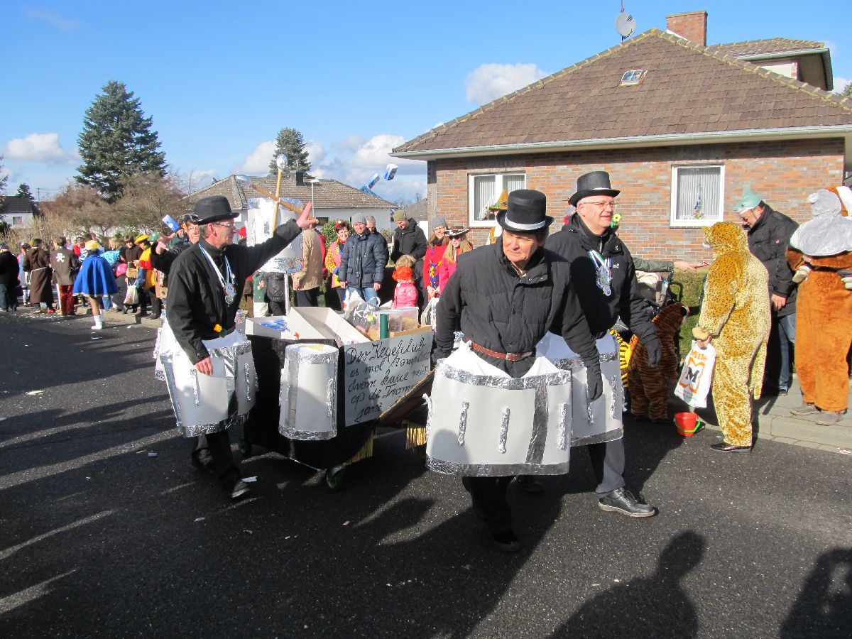rosenmontagszug_20120221_1718246547